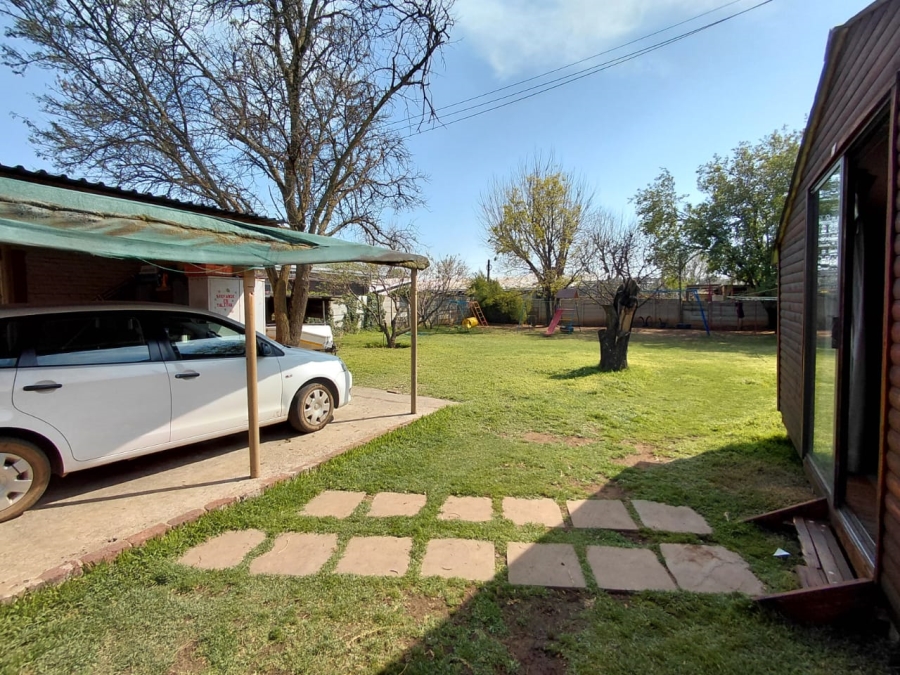 4 Bedroom Property for Sale in Potchefstroom North West